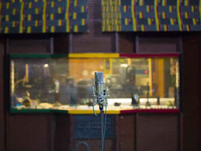 淺談鮑勃·馬利 雷鬼之聲的全球回響——錄音制作中的和平宣言